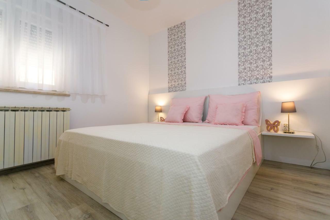 Apartman Brajutovci 26 Kornić Extérieur photo