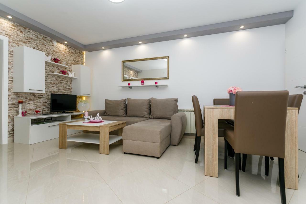 Apartman Brajutovci 26 Kornić Extérieur photo